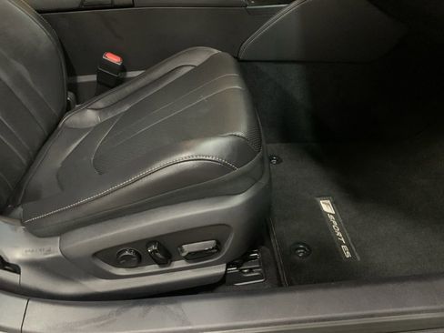 Used 2022 Lexus ES 300h F Sport image 17