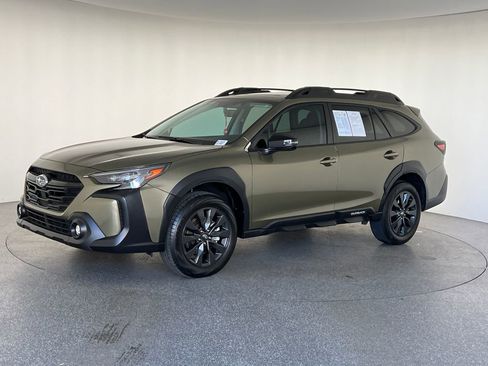 Used 2023 Subaru Outback Onyx Edition image 9