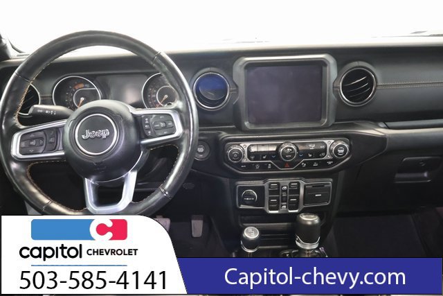 Used 2022 Jeep Wrangler Unlimited Sahara AWD/4WD image 12