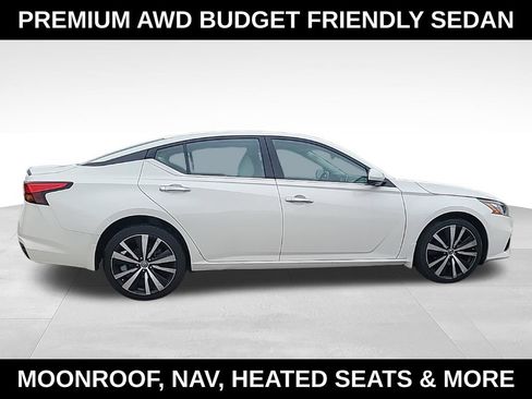 Used 2021 Nissan Altima 2.5 Platinum AWD/4WD image 6