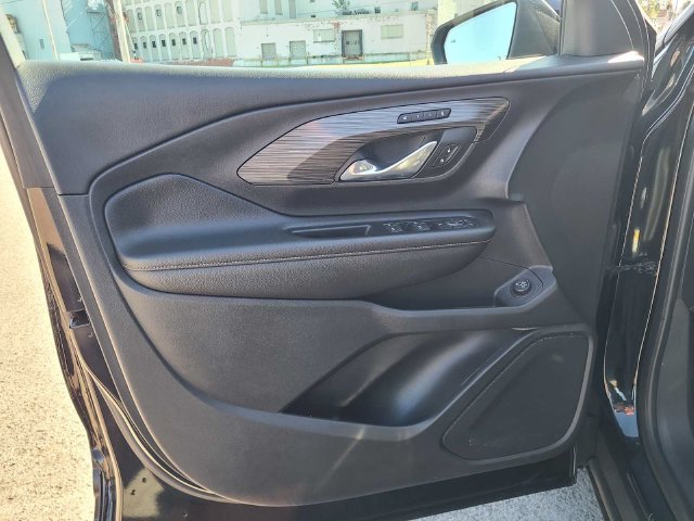 Used 2019 GMC Terrain SLT w/ Preferred Package AWD/4WD image 18