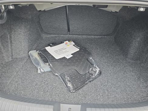 New 2025 Volkswagen Jetta SE image 25