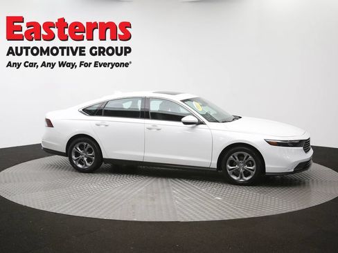 Used 2023 Honda Accord EX image 49