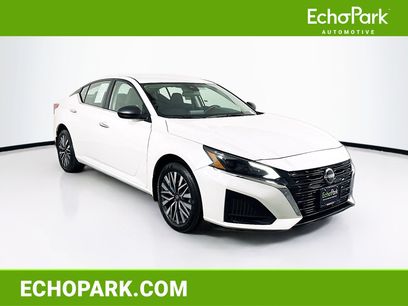 Used 2024 Nissan Altima 2.5 SV