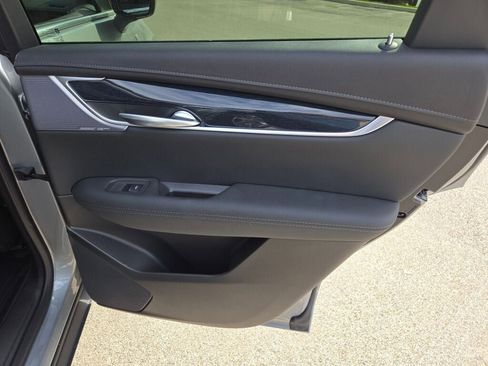 New 2025 Cadillac XT5 Premium Luxury w/ LPO, Floor Liner Package image 11