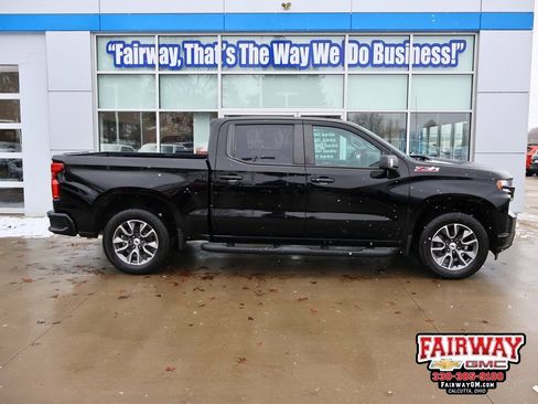 Certified 2021 Chevrolet Silverado 1500 RST image 1