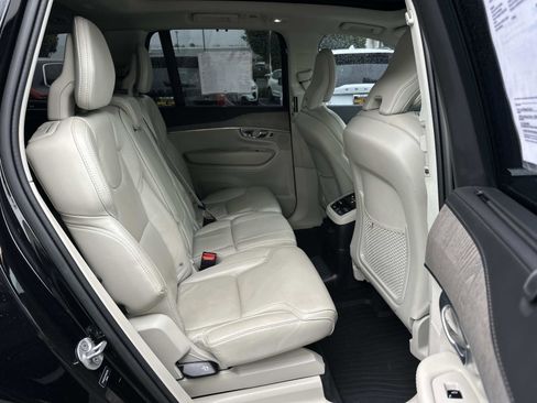 Certified 2023 Volvo XC90 T8 Ultimate image 25