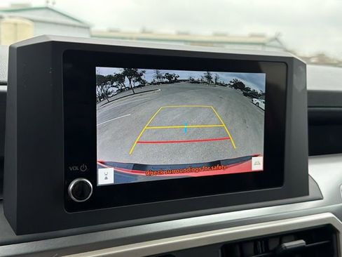 Certified 2024 Toyota Tacoma TRD Off-Road image 28