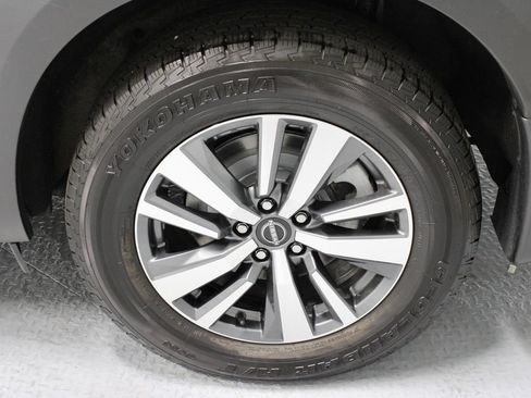 Used 2024 Nissan Pathfinder SL AWD/4WD image 20