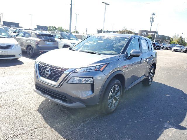 Certified 2023 Nissan Rogue SV AWD/4WD image 2