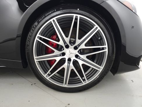 Used 2025 Mercedes-Benz C 36 AMG S image 38
