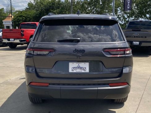 New 2026 Jeep Grand Cherokee L Limited w/ Limited Altitude Package RWD image 30