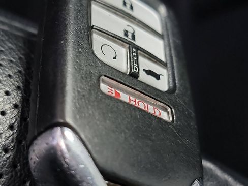 Used 2018 Honda CR-V Touring image 32