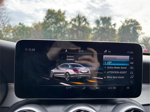 Used 2019 Mercedes-Benz C 300 Sedan image 30