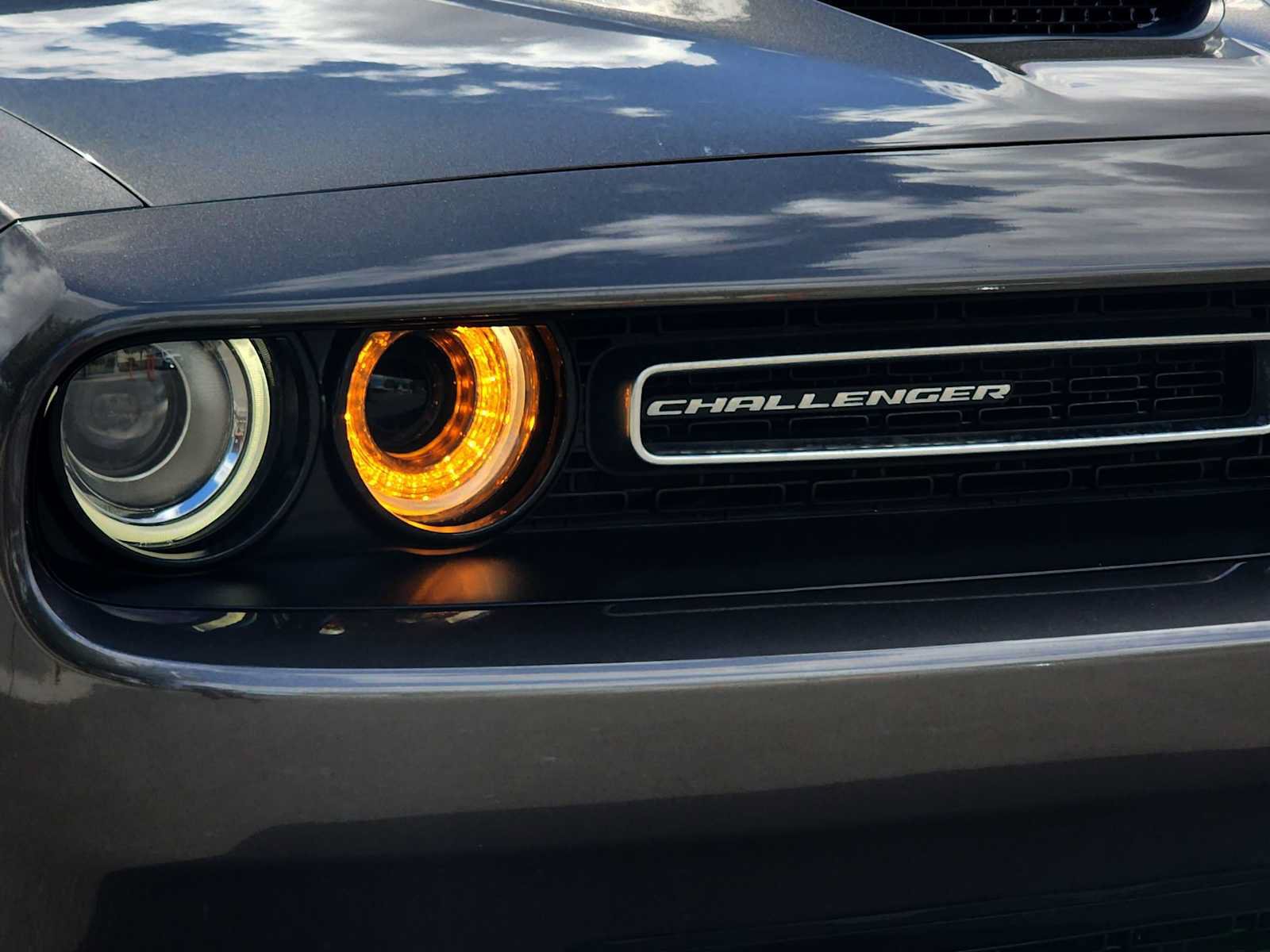 Used 2022 Dodge Challenger GT w/ Driver Convenience Group RWD image 22