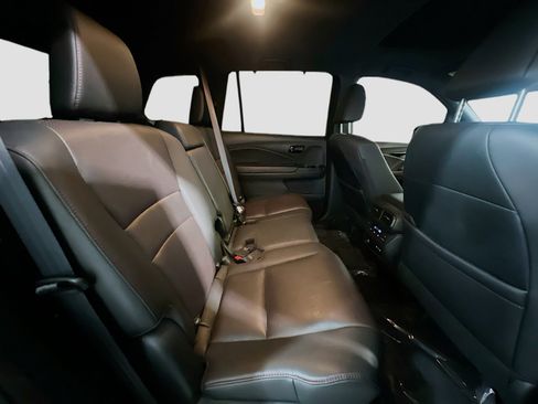 Used 2024 Honda Passport Black Edition image 21