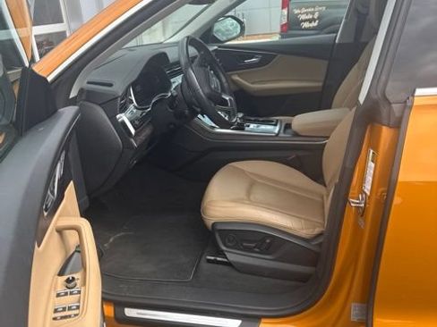 Used 2019 Audi Q8 Prestige w/ Towing Package AWD/4WD image 21
