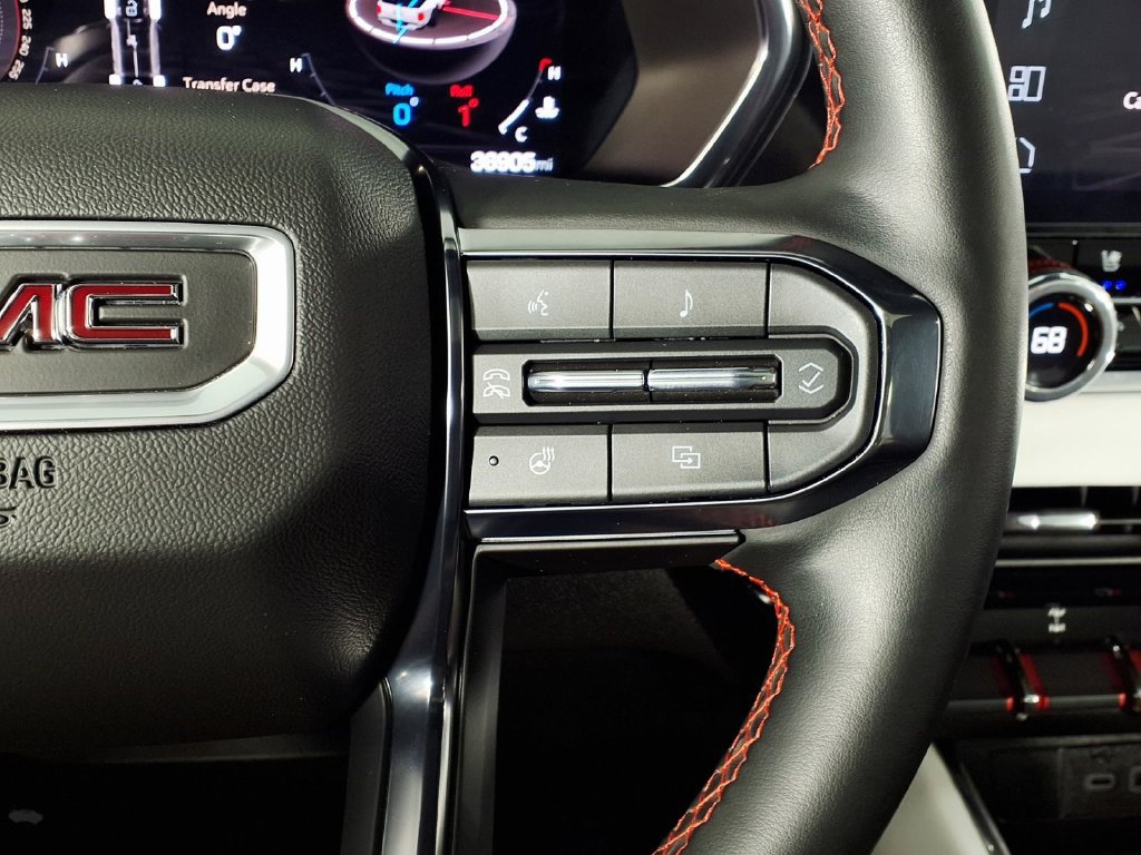 Used 2023 GMC Canyon AT4X AWD/4WD image 18