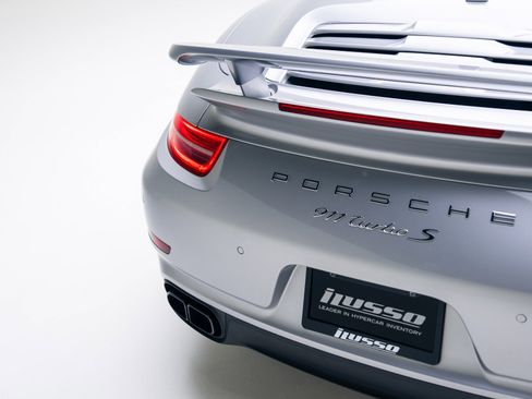 Used 2016 Porsche 911 Turbo S image 25