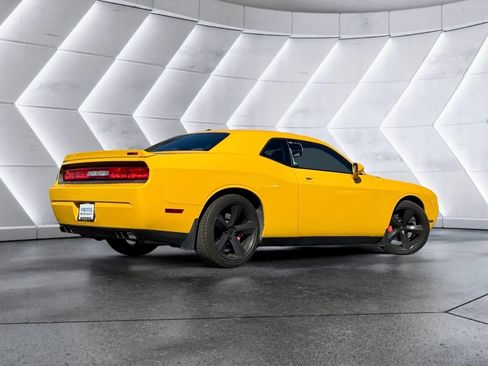 Used 2010 Dodge Challenger SRT8 w/ Special Edition Group RWD image 8