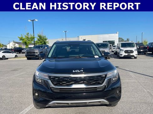Used 2023 Kia Seltos S w/ Navigation Package FWD image 7