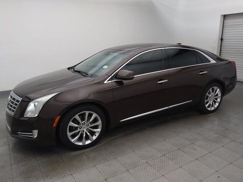 Used 2015 Cadillac XTS Luxury w/ Driver Awareness Package FWD image 2