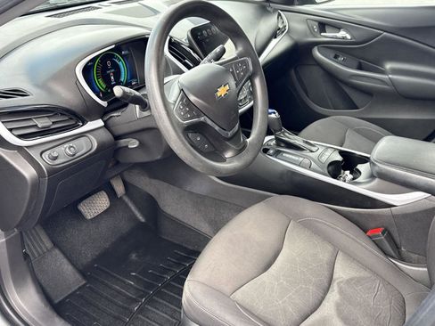 Used 2018 Chevrolet Volt LT image 13
