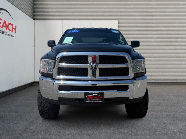 Used 2018 RAM 2500 Tradesman w/ Chrome Appearance Group AWD/4WD image 3