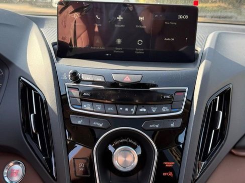 Certified 2025 Acura RDX w/ Technology Package image 9