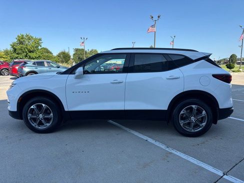 Used 2023 Chevrolet Blazer LT w/ Convenience Package FWD image 6