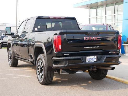 Used 2022 GMC Sierra 2500 AT4 w/ AT4 Premium Plus Package AWD/4WD image 6