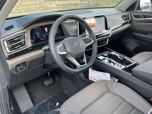 New 2026 Volkswagen Atlas SEL AWD/4WD image 15