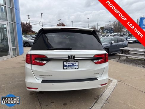 Used 2023 Honda Odyssey Elite image 5