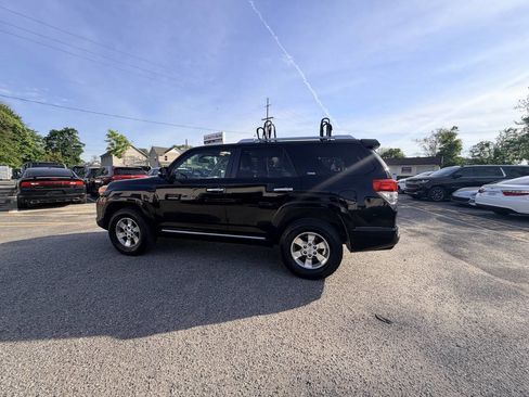 Used 2010 Toyota 4Runner Limited AWD/4WD image 33