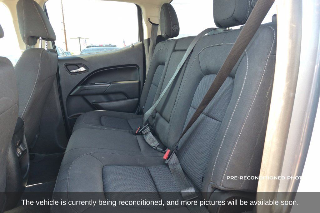 Used 2021 Chevrolet Colorado LT w/ Redline Special Edition RWD image 12