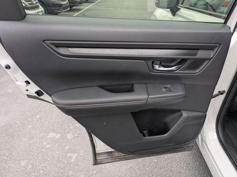 Certified 2026 Honda CR-V TrailSport image 32