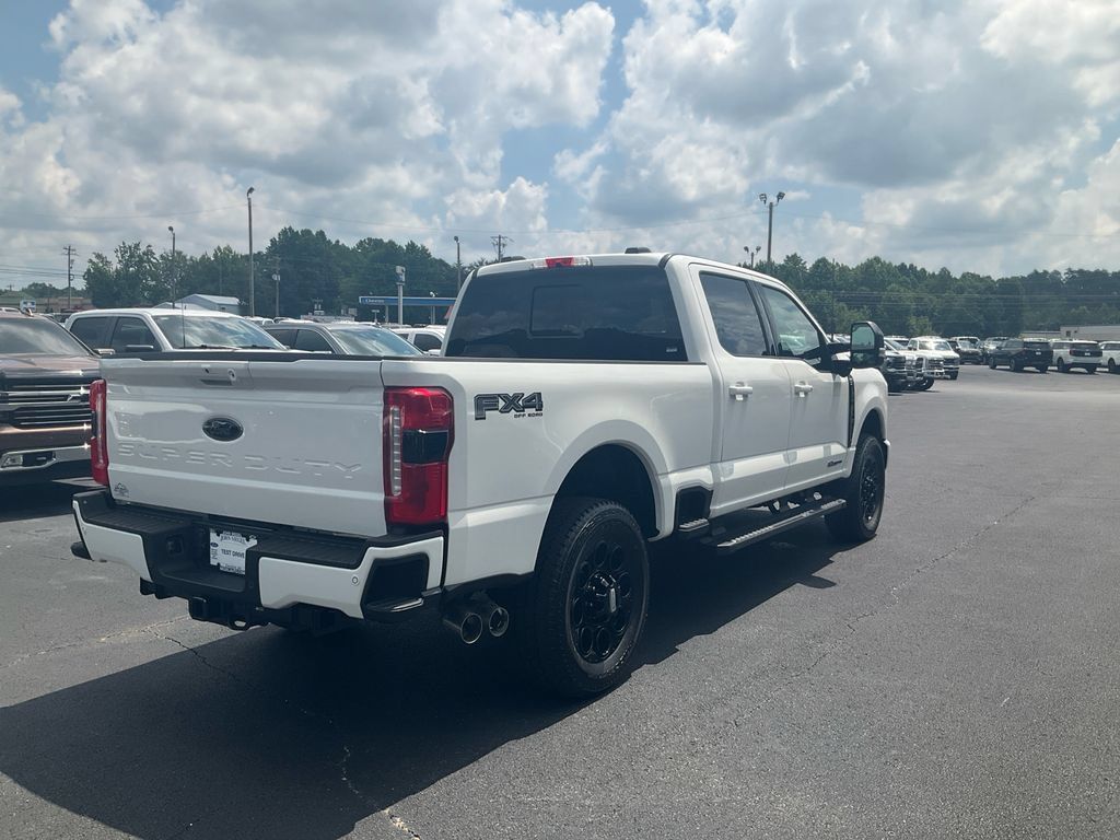 New 2026 Ford F250 Lariat w/ Black Appearance Package AWD/4WD image 5