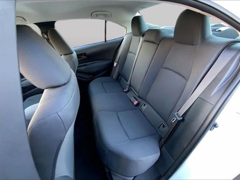 Used 2026 Toyota Corolla LE FWD image 17