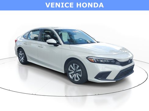 Used 2024 Honda Civic LX image 1