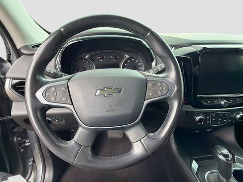 Used 2020 Chevrolet Traverse RS w/ LPO, Floor Liner Package FWD image 11