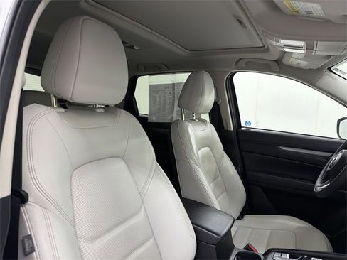 Certified 2021 MAZDA CX-5 Touring w/ Touring Preferred SV Package image 19