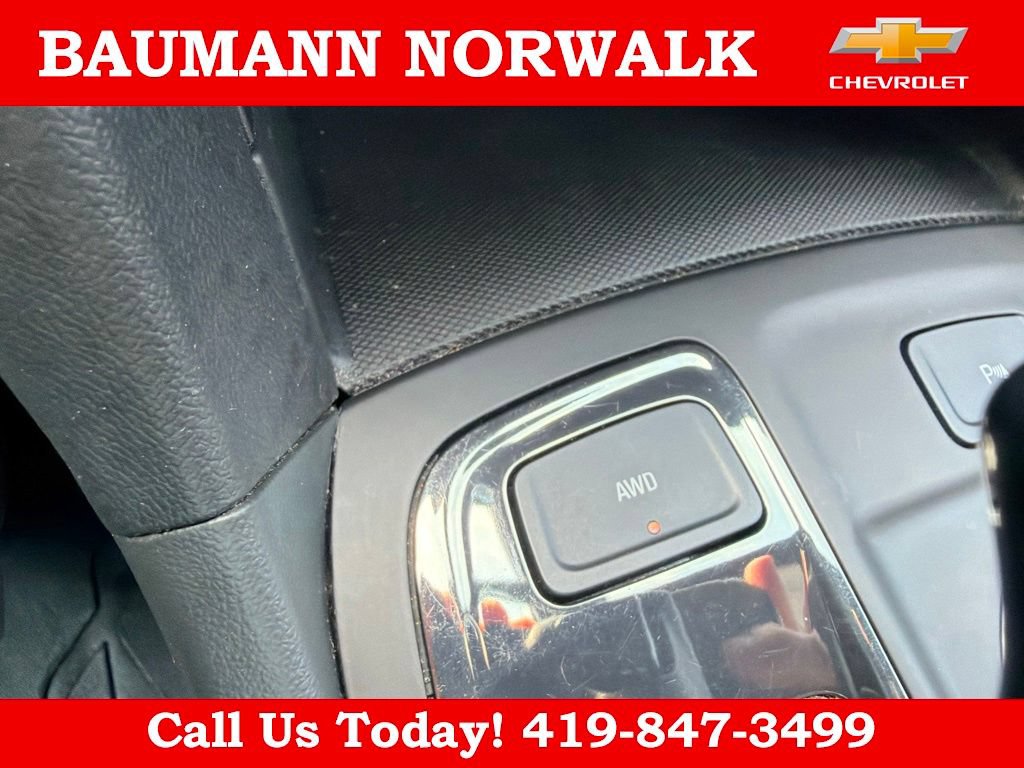 Used 2023 Chevrolet Equinox RS w/ RS Leather Package AWD/4WD image 40