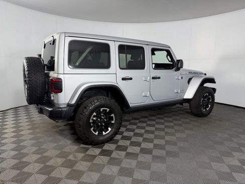 Used 2024 Jeep Wrangler Unlimited Rubicon 4xe image 5