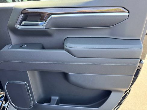 New 2026 Chevrolet Silverado 1500 LT w/ Safety Package RWD image 11