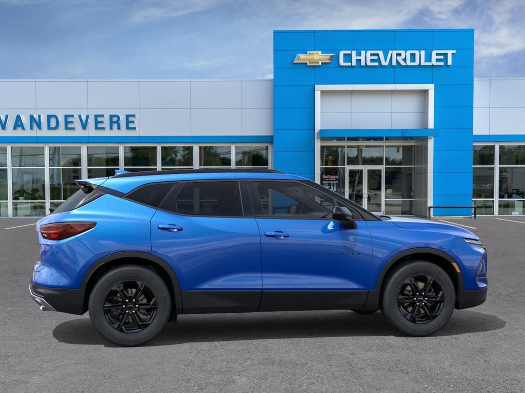 New 2026 Chevrolet Blazer LT w/ Convenience Package AWD/4WD image 7