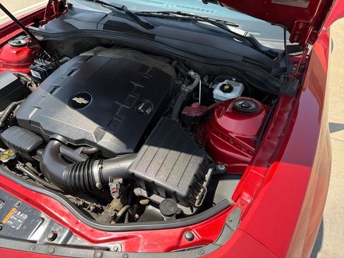Used 2015 Chevrolet Camaro LS RWD image 27