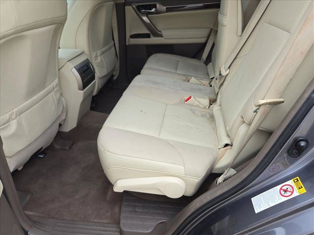 Used 2015 Lexus GX 460 w/ Premium Package AWD/4WD image 18