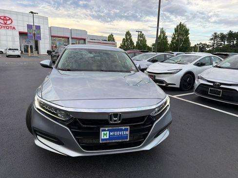 Used 2020 Honda Accord LX image 2