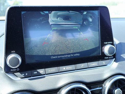 New 2025 Nissan Sentra SV image 4