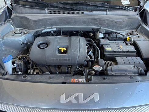 Used 2025 Kia Seltos LX image 27